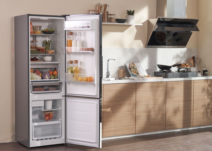 Bottom-freezer refrigerator sizes