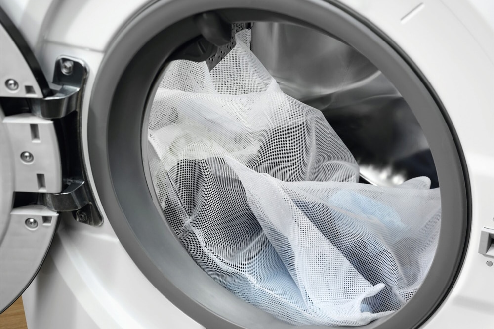 How to wash a backpack in the washer